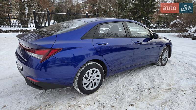 Седан Hyundai Elantra 2021 в Миргороде