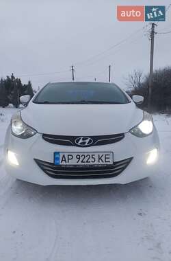 Седан Hyundai Elantra 2012 в Днепре