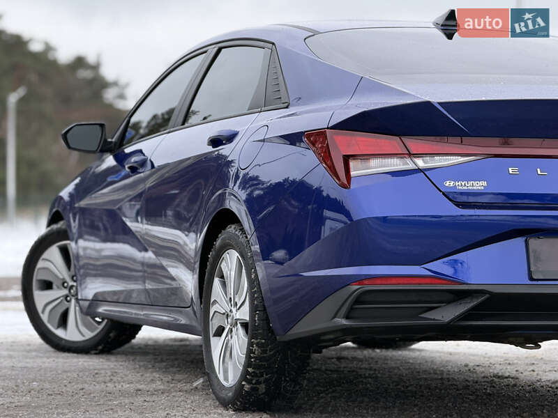 Седан Hyundai Elantra 2021 в Киеве