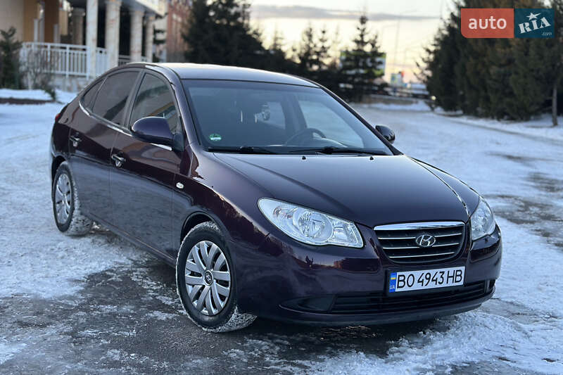 Седан Hyundai Elantra 2007 в Тернополе