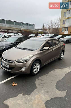 Седан Hyundai Elantra 2011 в Броварах