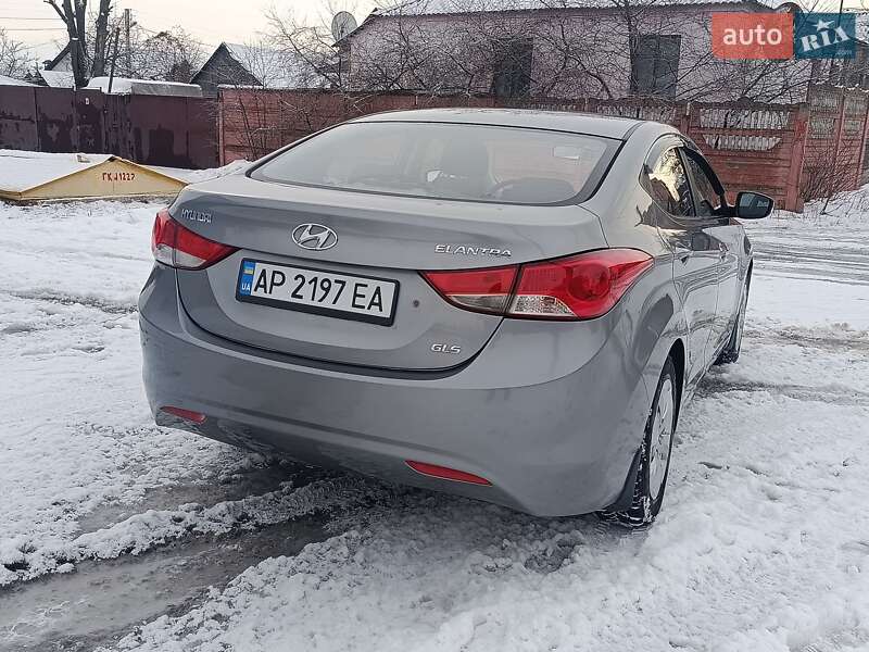 Седан Hyundai Elantra 2013 в Харькове