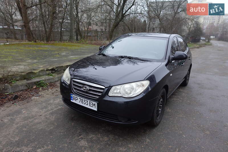 Седан Hyundai Elantra 2008 в Киеве