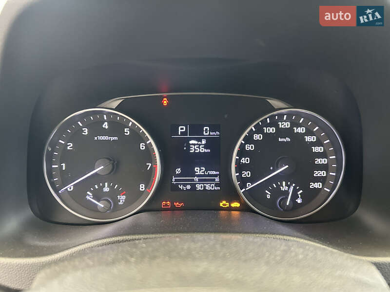 Седан Hyundai Elantra 2016 в Одессе