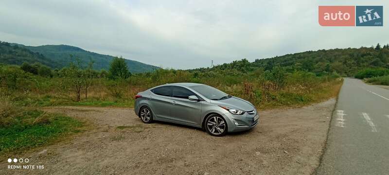 Hyundai Elantra 2015