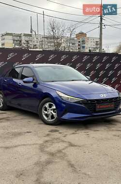 Седан Hyundai Elantra 2022 в Сумах