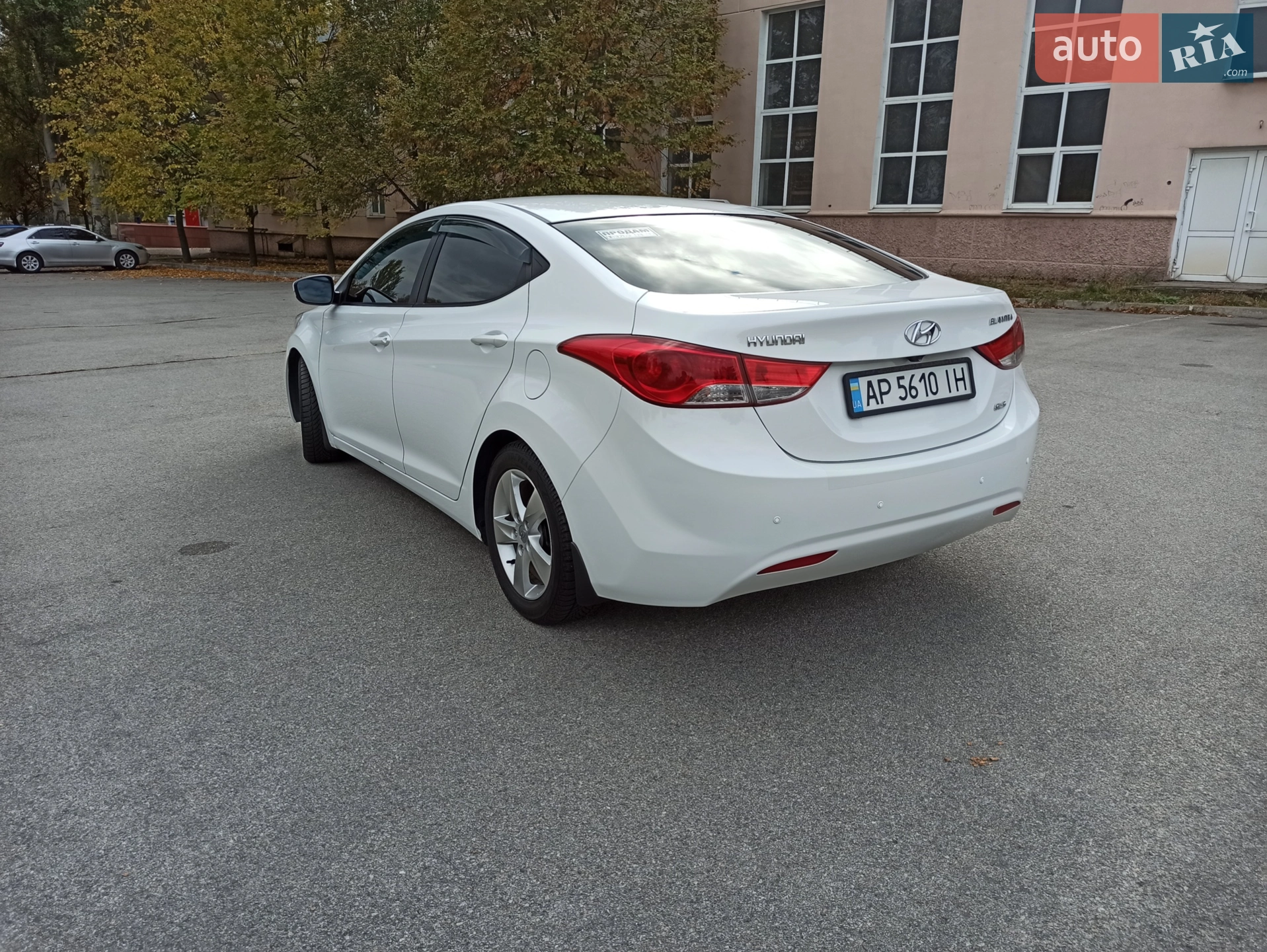 2011 Hyundai Elantra - мініатюра 9