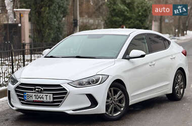 Седан Hyundai Elantra 2018 в Одессе