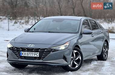 Седан Hyundai Elantra 2022 в Києві