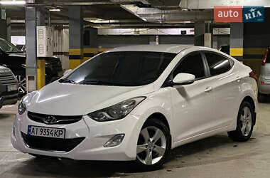 Седан Hyundai Elantra 2012 в Дніпрі