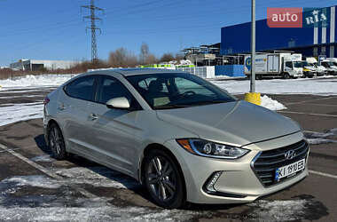 Седан Hyundai Elantra 2018 в Ровно