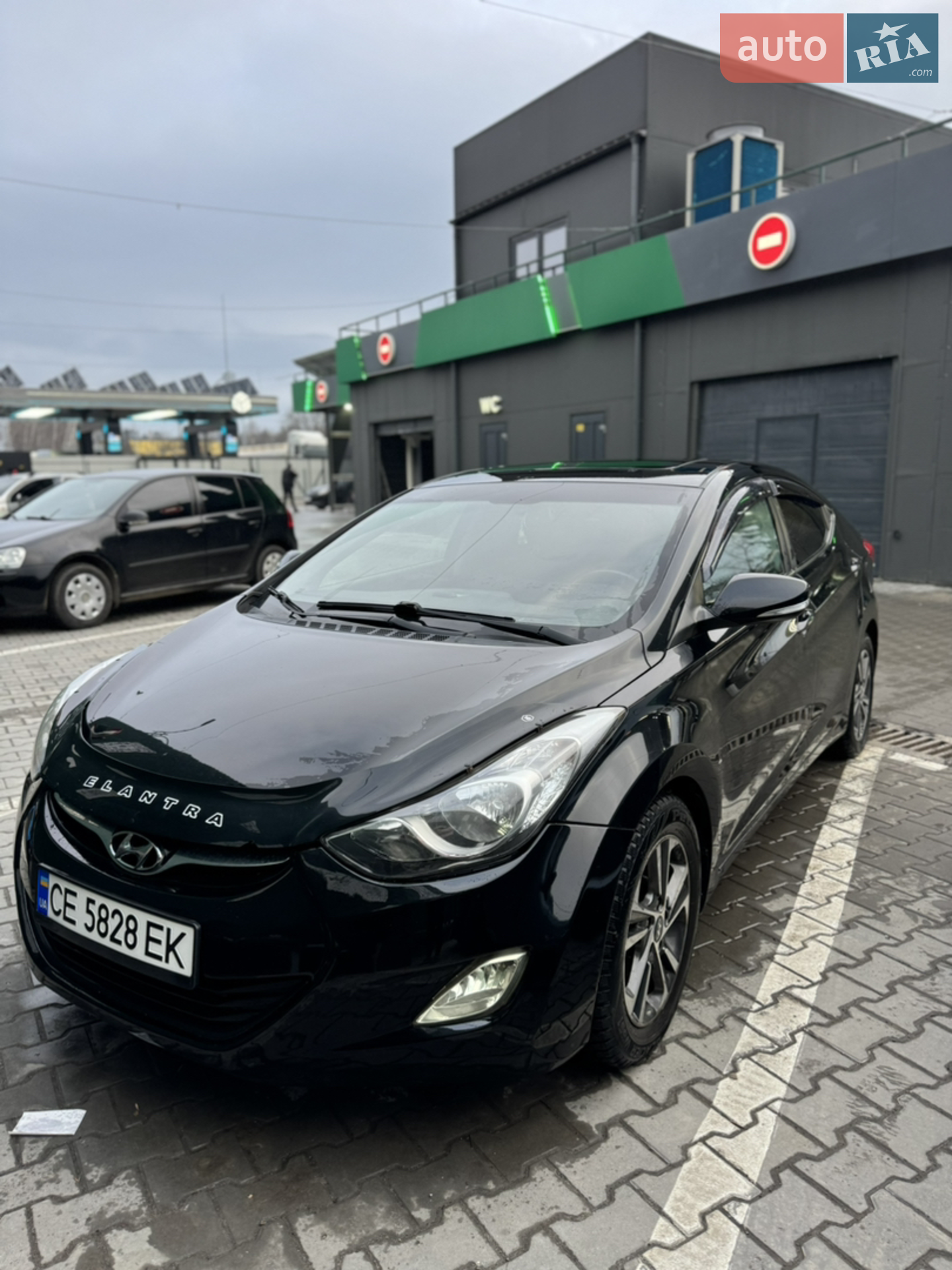 2011 Hyundai Elantra - фото 1