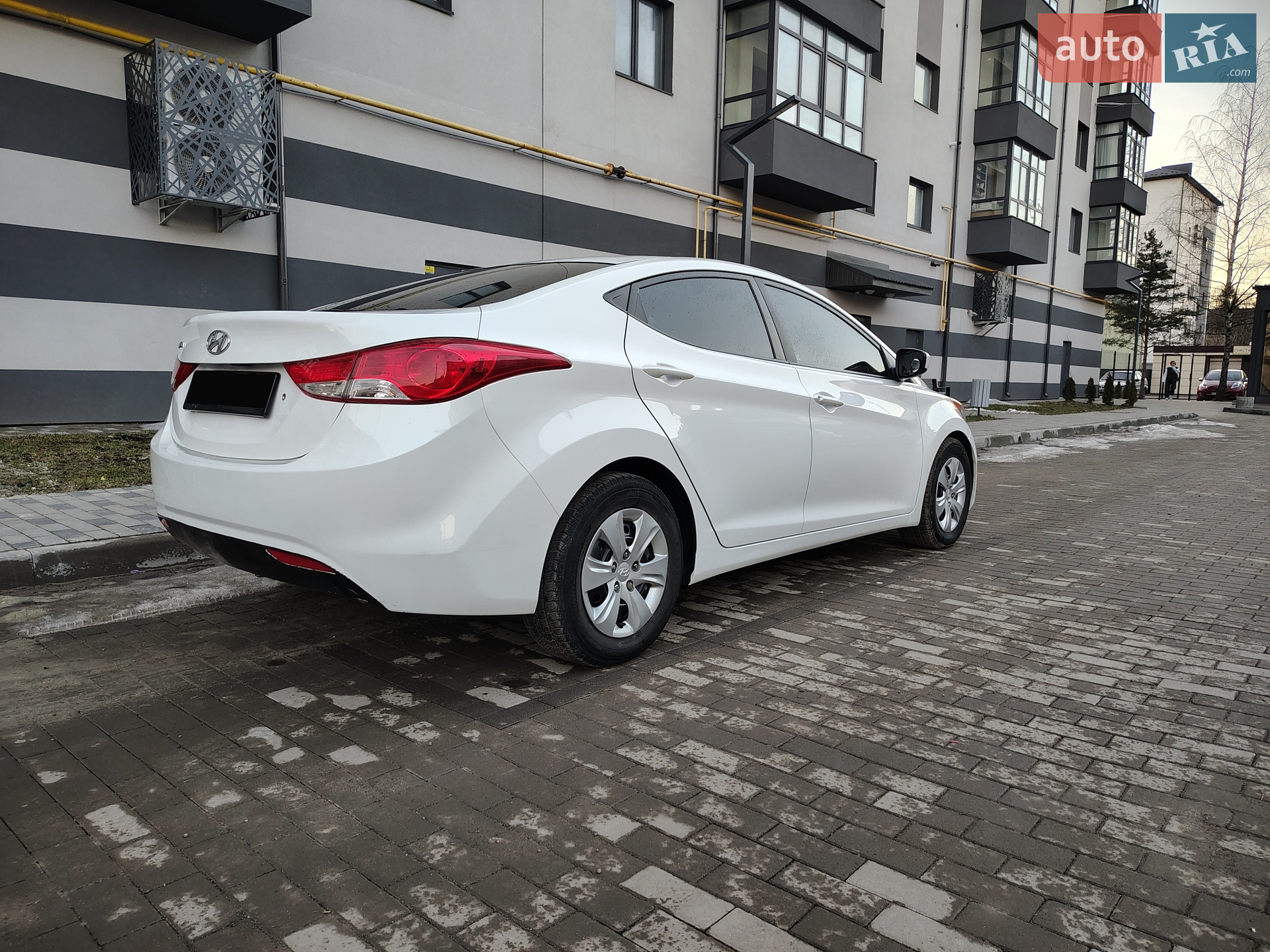 2013 Hyundai Elantra - мініатюра 7