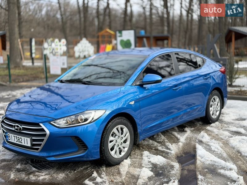 Седан Hyundai Elantra 2017 в Полтаве