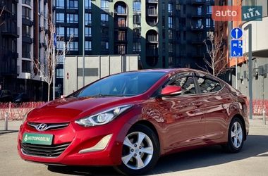 Седан Hyundai Elantra 2015 в Киеве