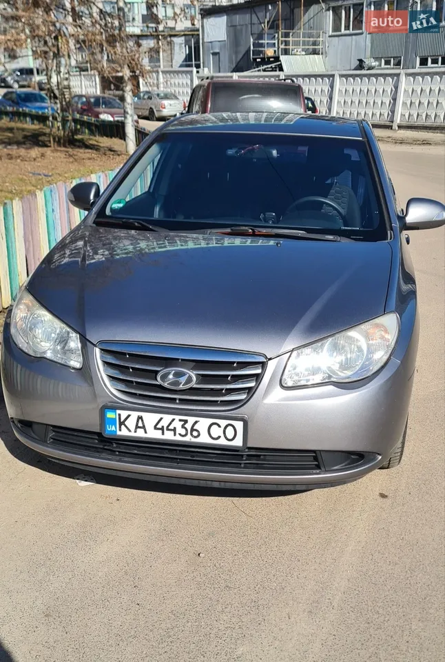 2011 Hyundai Elantra - мініатюра 14