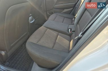 Седан Hyundai Elantra 2020 в Киеве