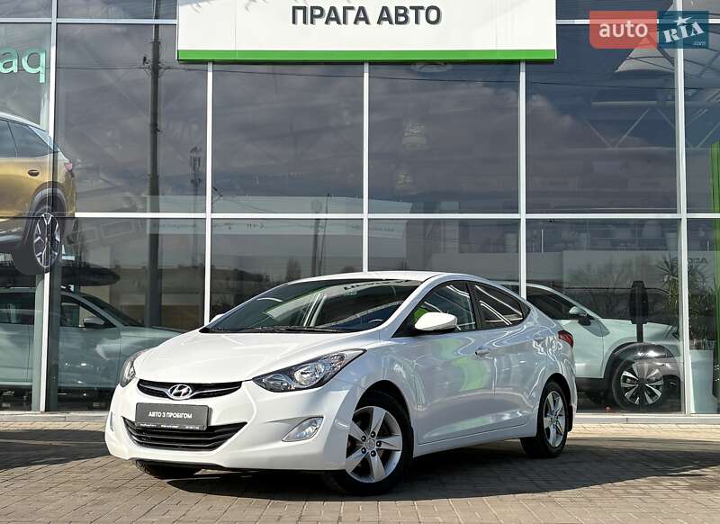 Седан Hyundai Elantra 2012 в Киеве