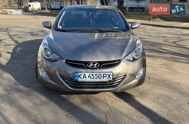 Седан Hyundai Elantra 2012 в Києві