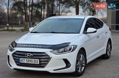 Седан Hyundai Elantra 2016 в Харкові