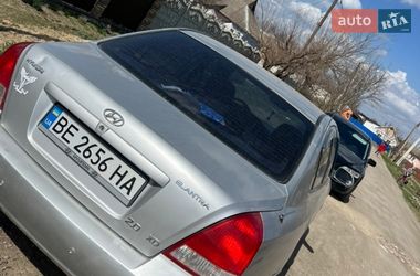 Седан Hyundai Elantra 2001 в Николаеве