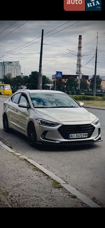 Hyundai Elantra 2017