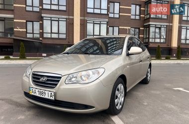 Седан Hyundai Elantra 2008 в Чернигове