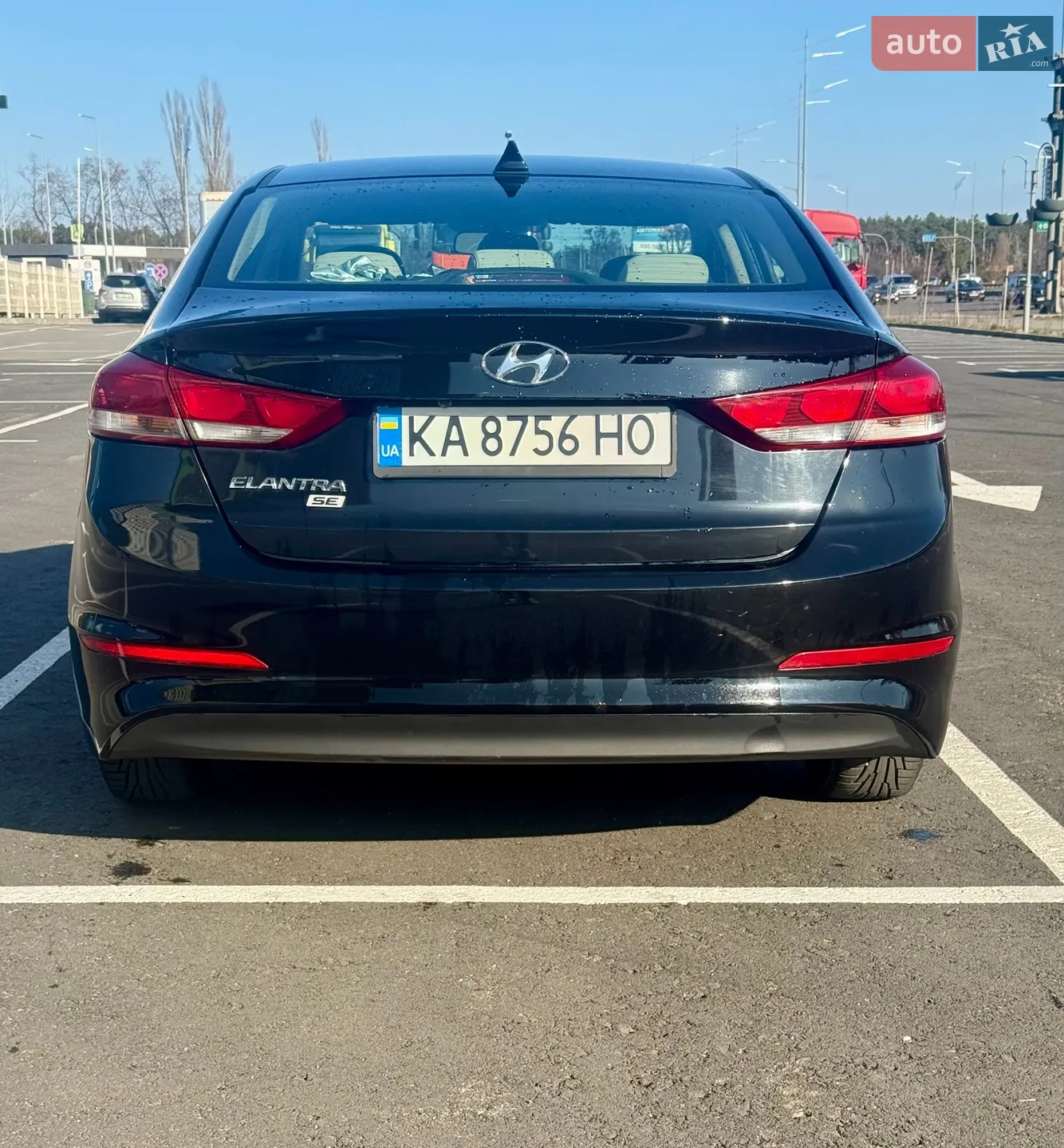 2017 Hyundai Elantra - мініатюра 6