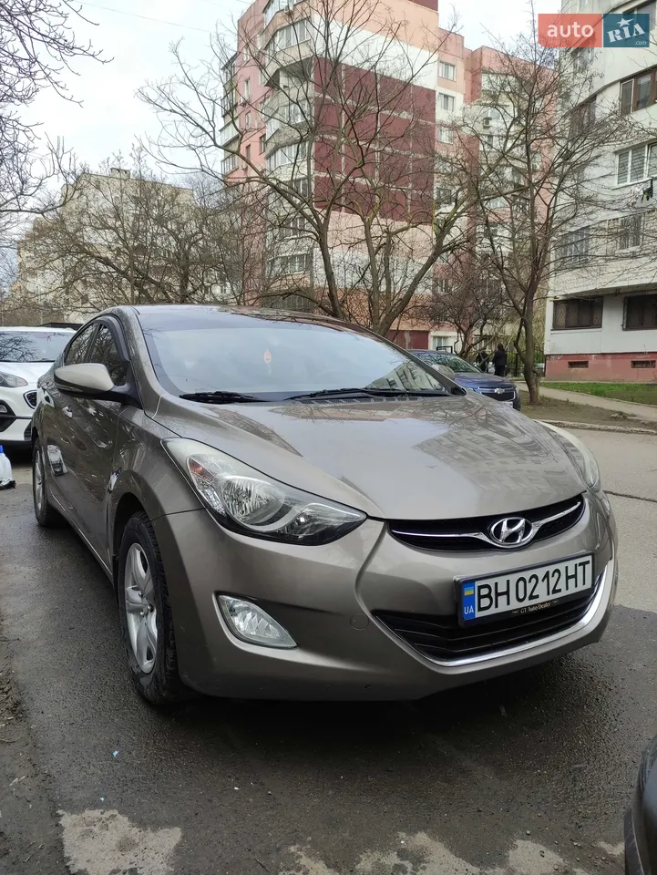 2012 Hyundai Elantra - мініатюра 33