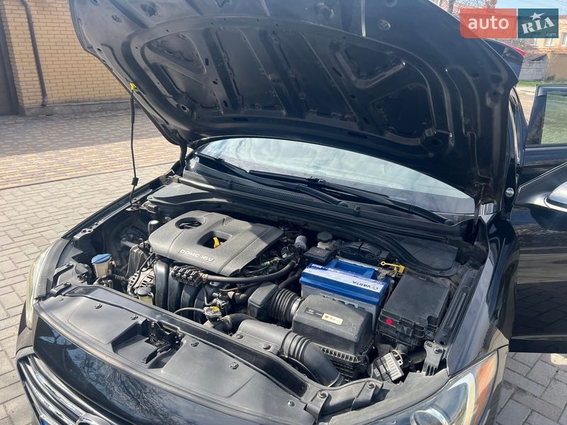 Седан Hyundai Elantra 2017 в Запорожье