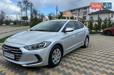 Седан Hyundai Elantra 2016 в Одессе