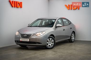 Седан Hyundai Elantra 2011 в Киеве