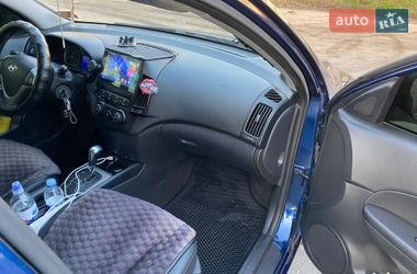 Універсал Hyundai Elantra 2012 в Дніпрі