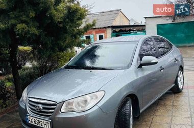 Седан Hyundai Elantra 2010 в Харькове