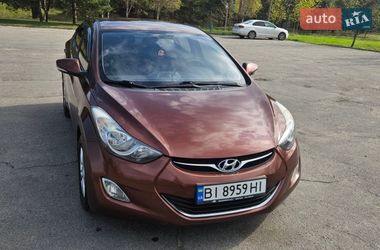 Седан Hyundai Elantra 2013 в Киеве
