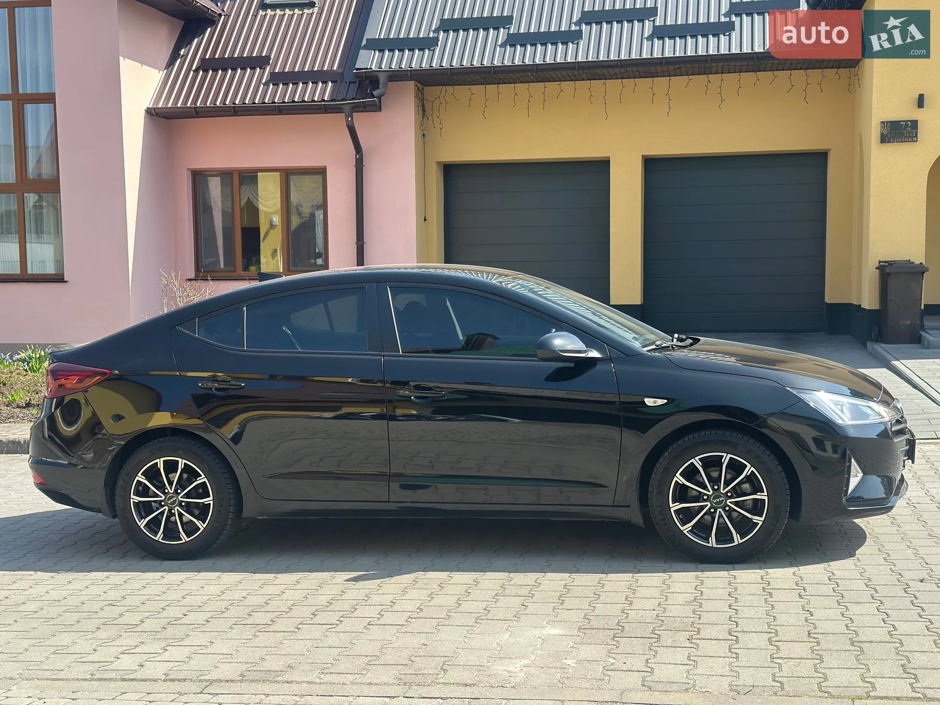 2019 Hyundai Elantra - мініатюра 9