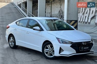 Седан Hyundai Elantra 2020 в Києві