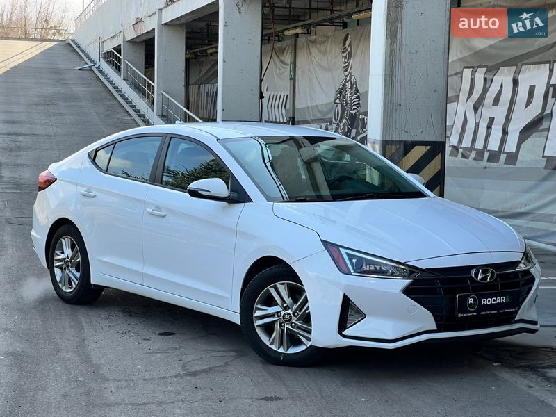 Hyundai Elantra 2020