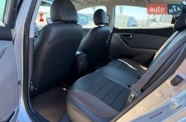 Седан Hyundai Elantra 2014 в Хмельницькому