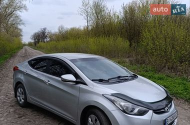 Седан Hyundai Elantra 2011 в Семенівці