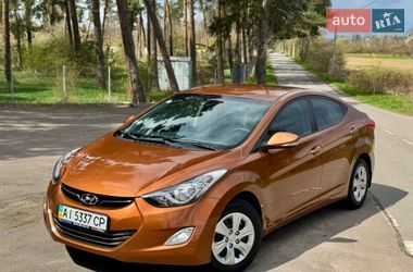 Седан Hyundai Elantra 2011 в Виннице