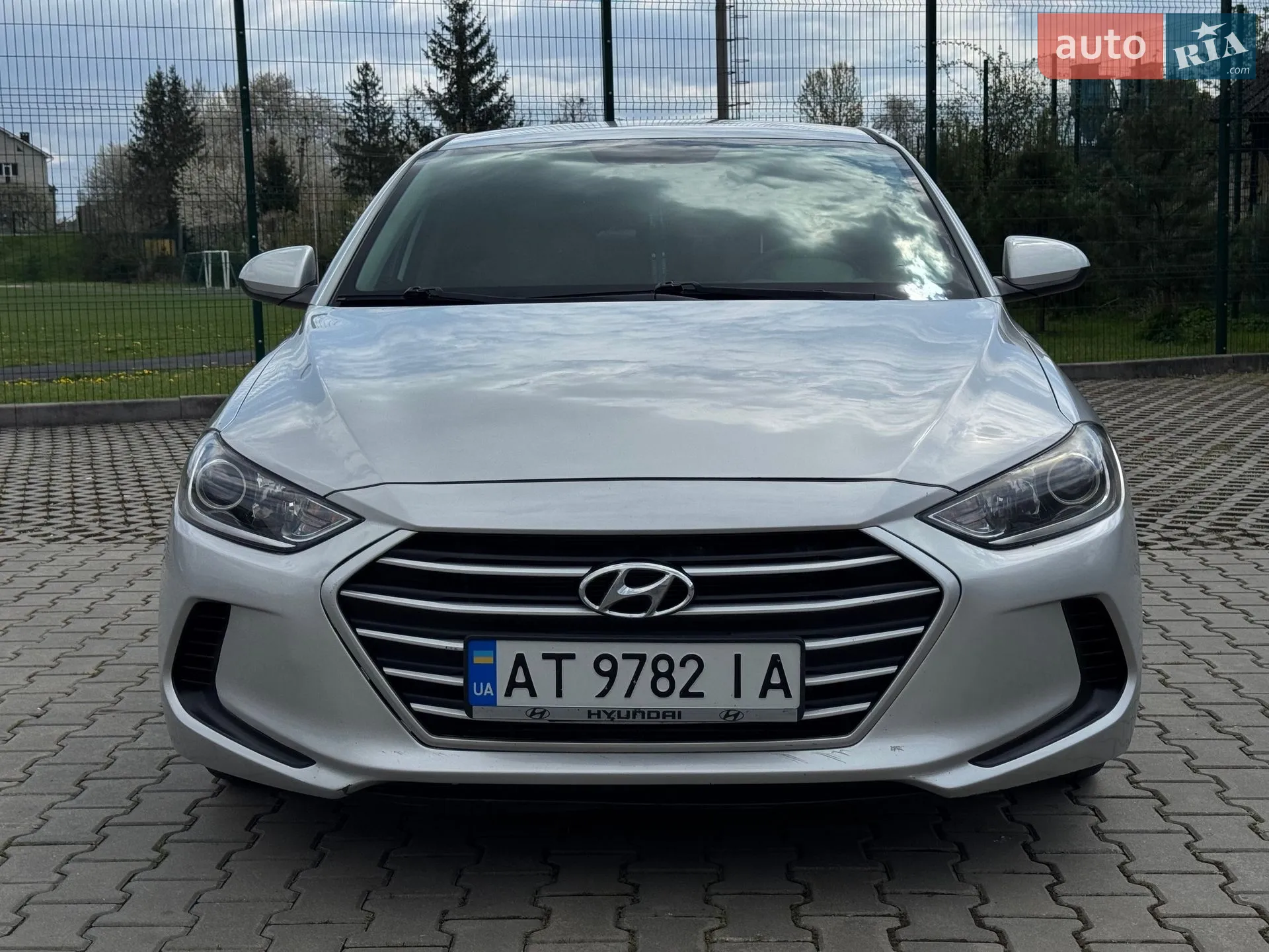 2018 Hyundai Elantra - мініатюра 13