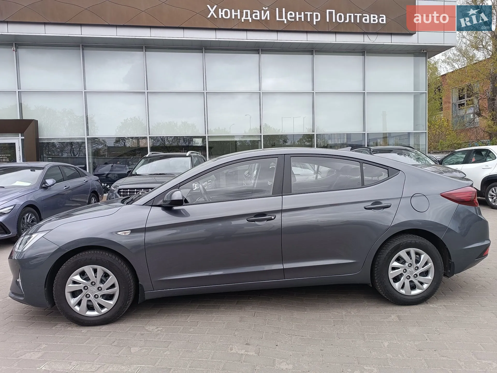 2019 Hyundai Elantra - мініатюра 4