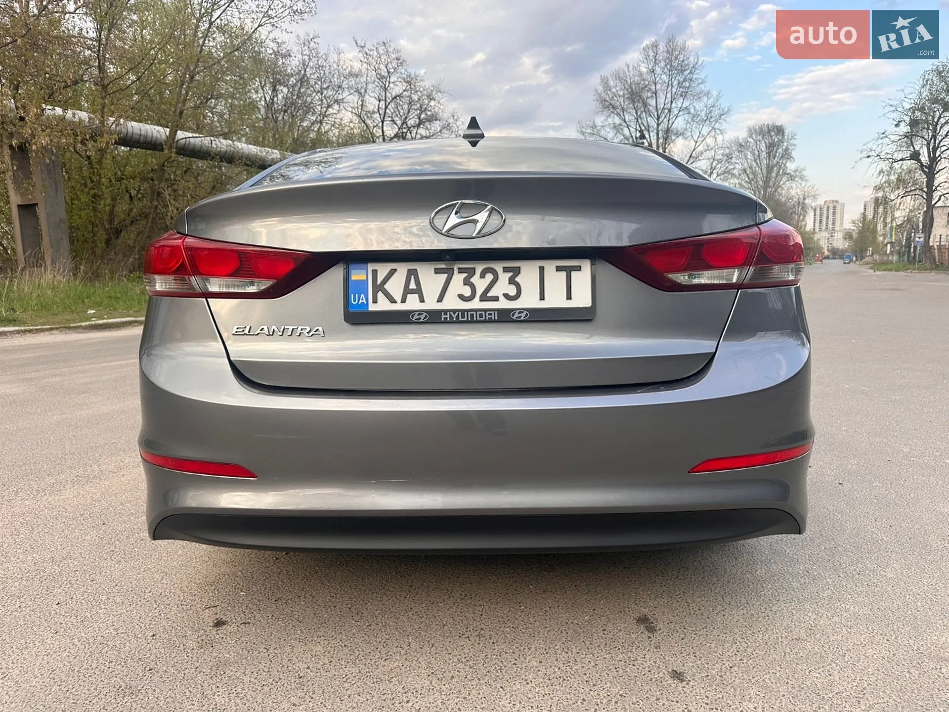 2018 Hyundai Elantra - мініатюра 8