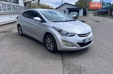 Седан Hyundai Elantra 2013 в Полтаве