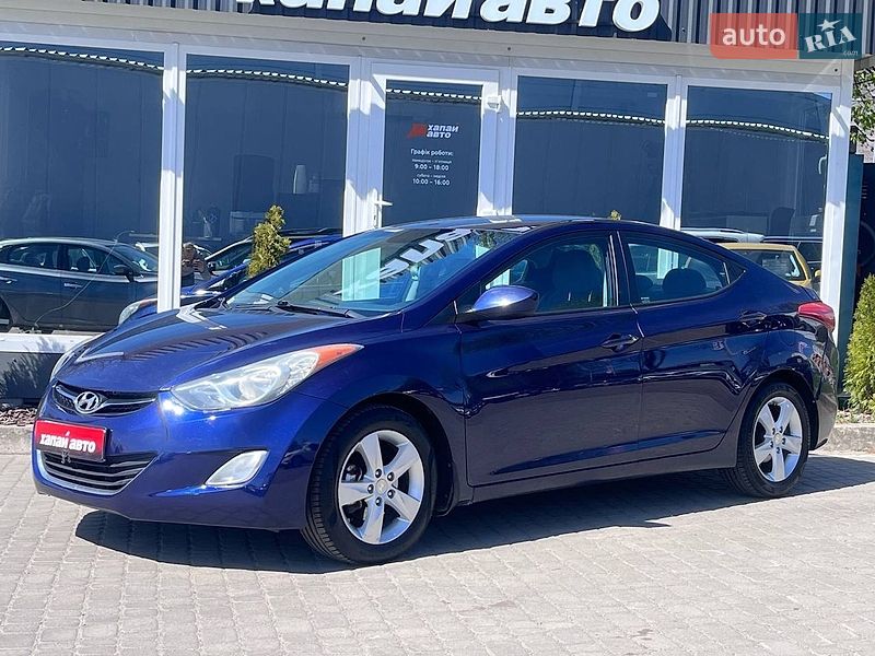 Hyundai Elantra 2013