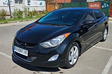 Седан Hyundai Elantra 2013 в Киеве
