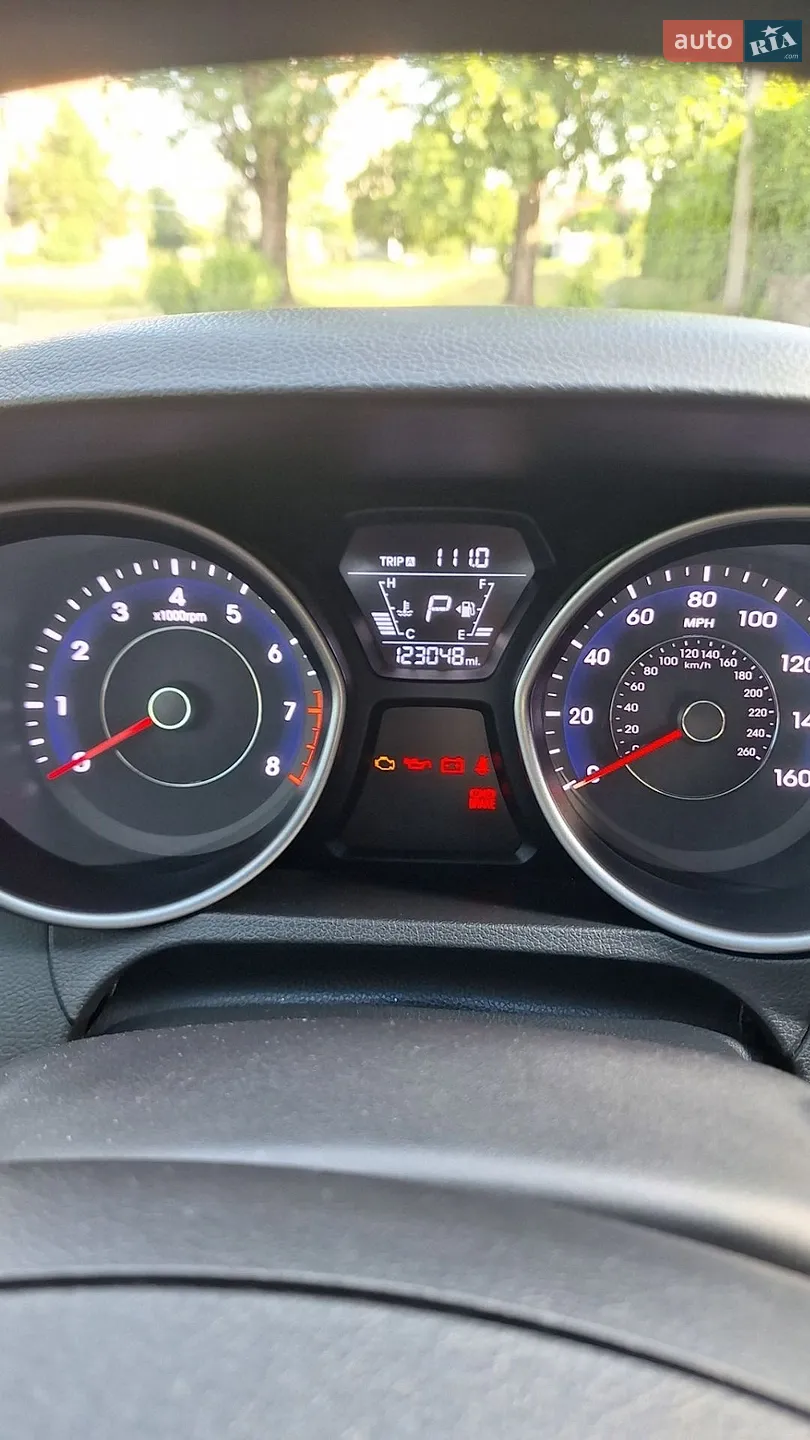 2014 Hyundai Elantra - мініатюра 13