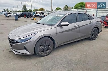 Седан Hyundai Elantra 2021 в Києві