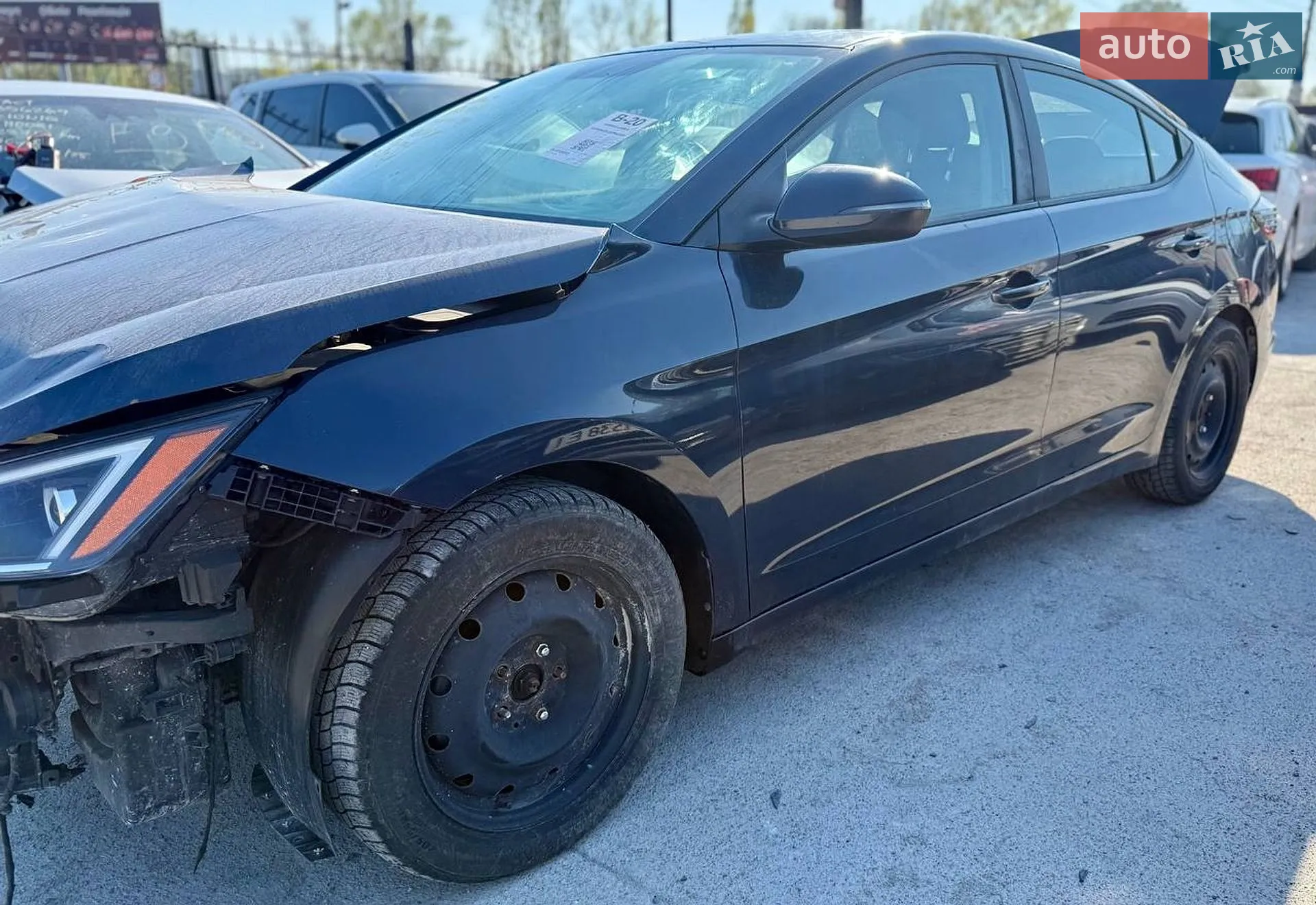 2019 Hyundai Elantra - мініатюра 13